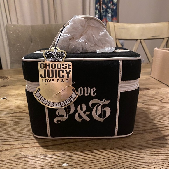 NWT Rare Y2k Velour Juicy Couture Train Case - Picture 2 of 8